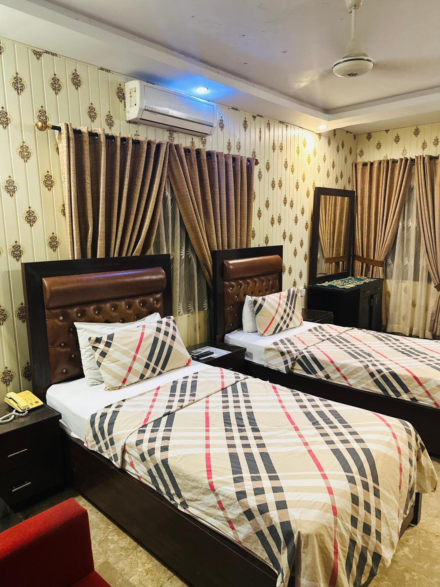 Seaview Lodge Guest House Карачи Экстерьер фото