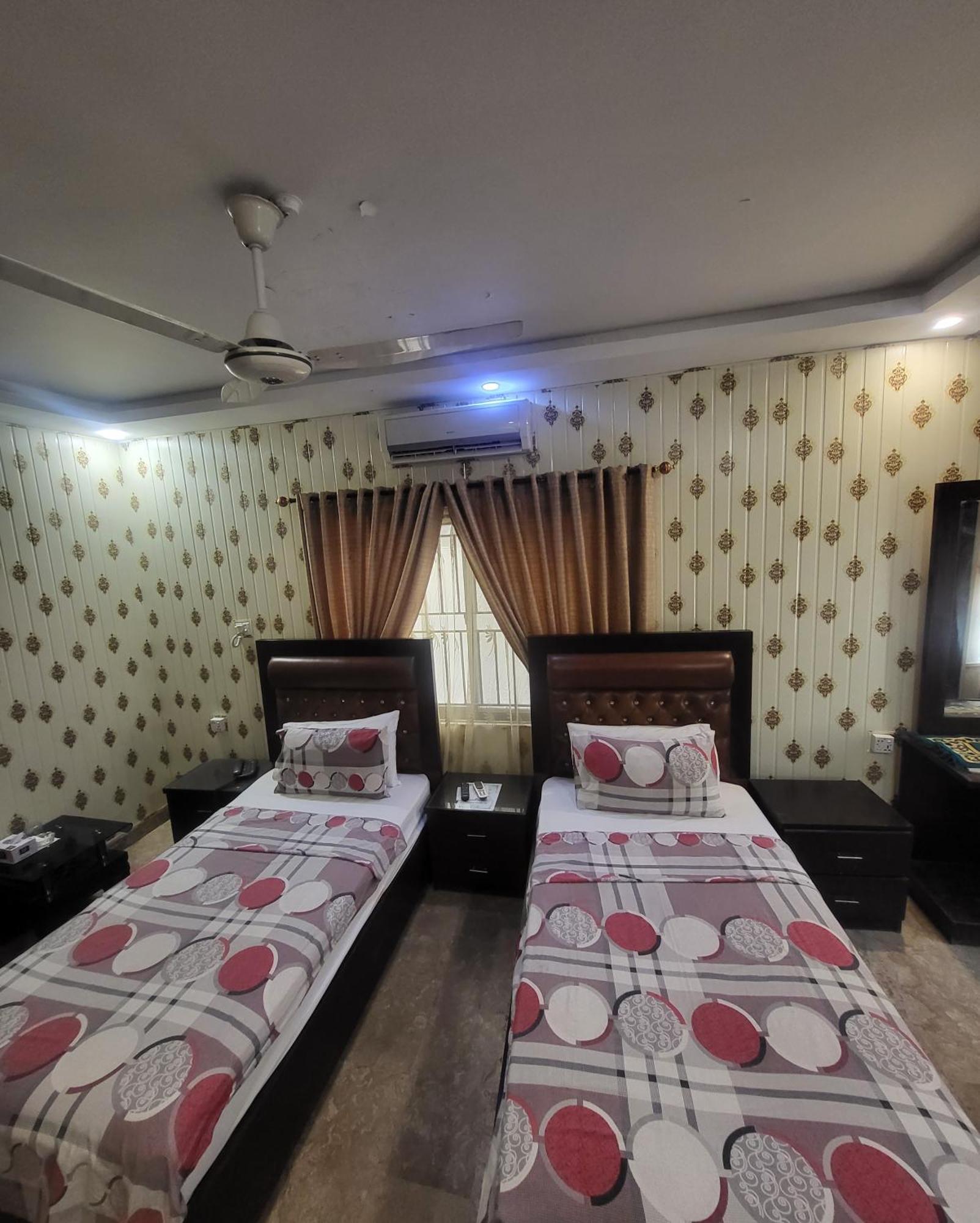 Seaview Lodge Guest House Карачи Экстерьер фото